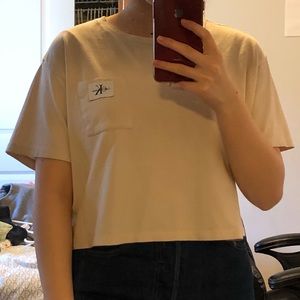 Cropped Calvin Klein T Shirt